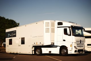 British GT teams arrive at Snetterton
 | British GT/JEP