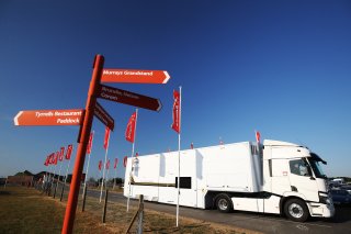 British GT teams arrive at Snetterton
 | British GT/JEP