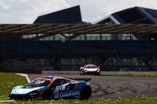Harry George / Darren Burke - Enduro Motorsport McLaren Artura GT4 
 | British GT/JEP