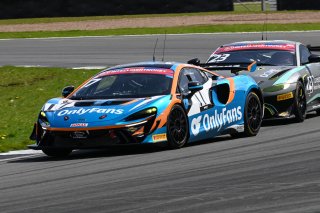 Harry George / Darren Burke - Enduro Motorsport McLaren Artura GT4 
 | British GT/JEP