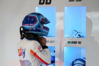 Kevin Tse - Sky Tempesta Racing McLaren 720S GT3 
 | British GT/JEP