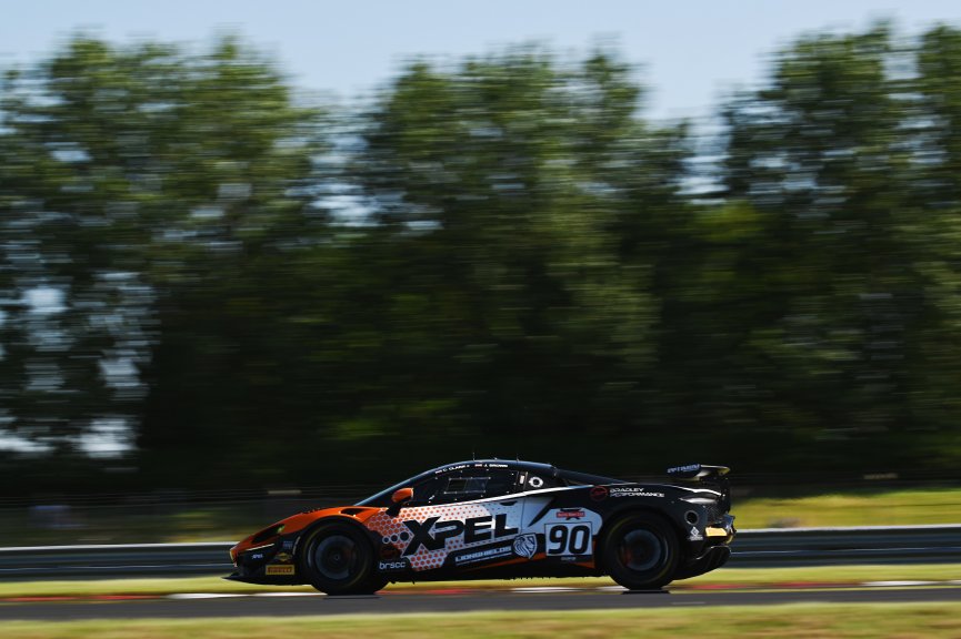 Jack Brown / Charles Clark - Optimum Motorsport McLaren Artura GT4
