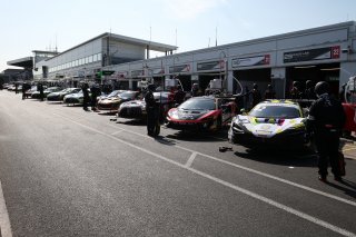 Intelligent Money British GT Championship Pitlane | British GT/JEP 