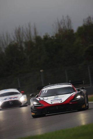 Mark Smith / Martin Plowman - Paddock Motorsport McLaren 720S GT3
 | British GT/JEP