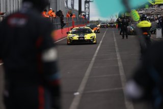 Dan Vaughan / Zac Meakin - Team Parker Racing McLaren Artura GT4 
 | DomGibbonsPhoto