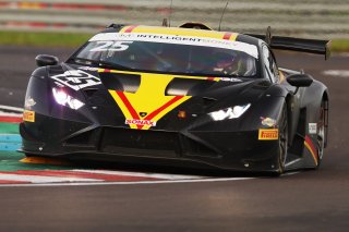 John Seale / Abbie Eaton - Fox Motorsport Lamborghini Huracan GT3 Evo
 | British GT/JEP