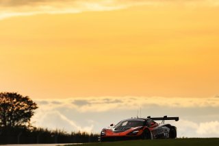 Mark Radcliffe / Rob Bell - Optimum Motorsport McLaren 720S GT3
 | British GT/JEP