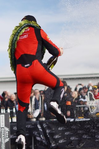 Darren Leung / Dan Harper - Century Motorsport BMW M4 GT3 
 | DomGibbonsPhoto