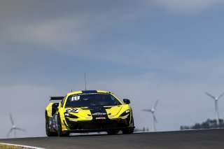 Dan Vaughan / Zac Meakin - Team Parker Racing McLaren Artura GT4 
 | British GT/JEP