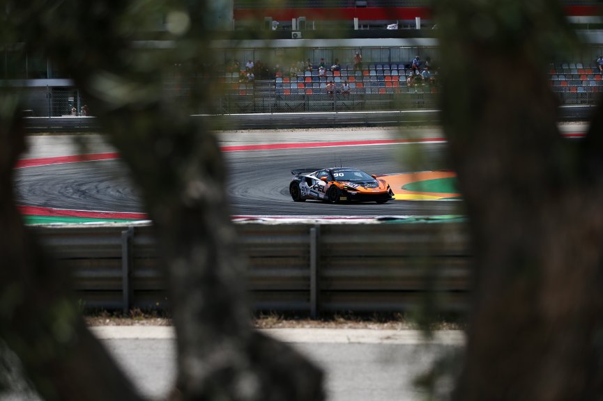 Jack Brown / Charles Clark - Optimum Motorsport McLaren Artura GT4 
