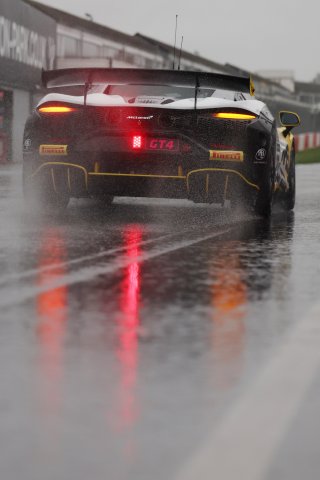 #90 Jack Brown / Zac Meakin - Optimum Motorsport McLaren Artura GT4
 | British GT/JEP