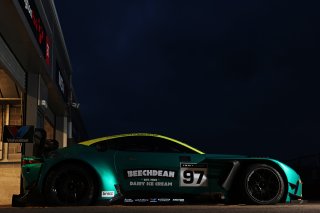 #97 Andrew Howard / Jessica Hawkins - Beechdean Motorsport Ltd Aston Martin Vantage AMR GT3 Evo 
 | British GT/JEP