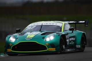 #97 Andrew Howard / Jessica Hawkins - Beechdean Motorsport Ltd Aston Martin Vantage AMR GT3 Evo
 | British GT/JEP