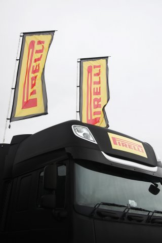 Pirelli
 | British GT/JEP