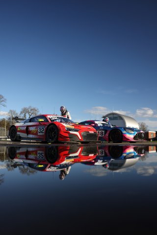 #32 Sacha Kakad / Hugo Cook - J&S Racing Audi R8 LMS GT3
 | JEP / SRO