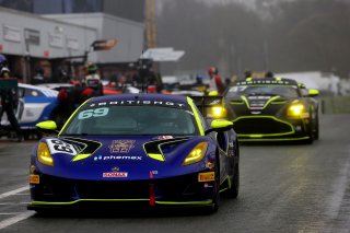 #69 Steven Lake / Nathan Harrison - Mahiki Racing Lotus Emira GT4  | JEP / SRO
