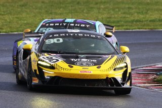 #90 Jack Brown / Zac Meakin - Optimum Motorsport McLaren Artura GT4  | JEP / SRO