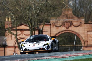 #95 Callum Davies / Sai Sanjay Thirugnanasambandam - RACE LAB McLaren Artura GT4
 | JEP / SRO