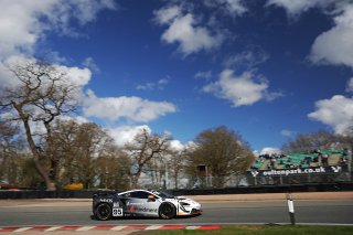 #95 Callum Davies / Sai Sanjay Thirugnanasambandam - RACE LAB McLaren Artura GT4
 | SRO / JEP