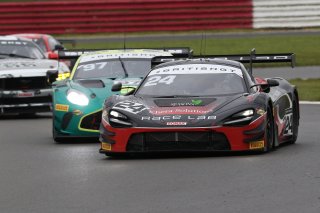 #24 Lucky Khera / Euan Hankey - RACE LAB McLaren 720S GT3  
 | SRO/JEP