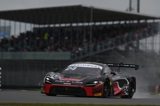 #24 Lucky Khera / Euan Hankey - RACE LAB McLaren 720S GT3  
 | SRO/JEP