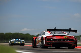 #32 Sacha Kakad / Hugo Cook - J&S Racing Audi R8 LMS GT3 
 | SRO/JEP