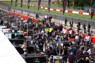 British GT pit walk and autograph session
 | SRO/JEP