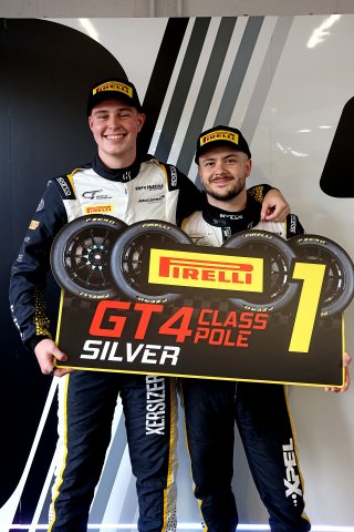 #90 Jack Brown / Zac Meakin - Optimum Motorsport McLaren Artura GT4
 | SRO/JEP