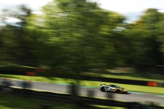 #90 Jack Brown / Zac Meakin - Optimum Motorsport McLaren Artura GT4 
 | SRO/JEP