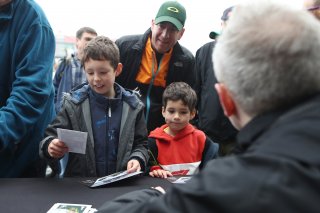 Fans at Autograph Session
 | SRO / JEP