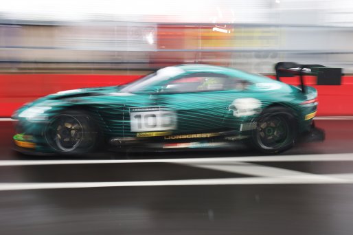 #10 Matt Topham / Josh Rowledge  Blackthorn Aston Martin Vantage AMR GT3 Evo
 | SRO / JEP