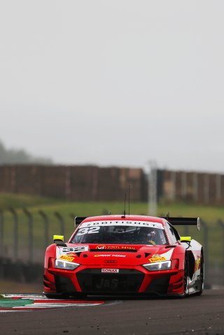 #32 Sacha Kakad / Hugo Cook - J&S Racing Audi R8 LMS GT3 
 | SRO/JEP