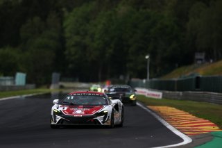 #11 Adam Hatfield / Alex Walker - Paddock Motorsport McLaren Artura GT4 
 | SRO/JEP