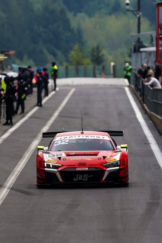 #32 Sacha Kakad / Hugo Cook - J&S Racing Audi R8 LMS GT3 
 | SRO/JEP