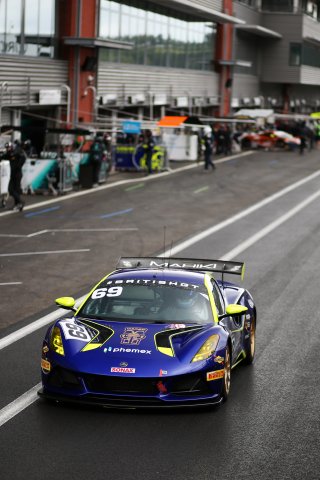 #69 Steven Lake / Nathan Harrison - Mahiki Racing Lotus Emira GT4 
 | SRO/JEP