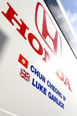 #86 - Chun Cheong Ip / Luke Garlick - Bridger Motorsport Honda NSX GT3 Evo II
 | SRO / JEP