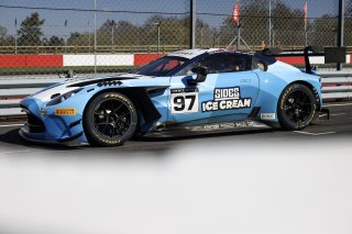 #97 - Andrew Howard / Tom Wood - Beechdean Motorsport Ltd Aston Martin Vantage AMR GT3 Evo
 | SRO / JEP