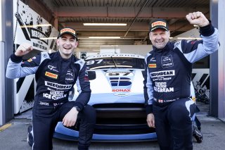 #97 - Andrew Howard / Tom Wood - Beechdean Motorsport Ltd Aston Martin Vantage AMR GT3 Evo
 | SRO / JEP