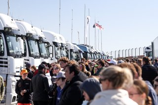 Fans at Donington Park
 | SRO / JEP