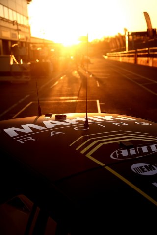 Mahiki Racing
 | SRO / JEP