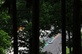 #17 - Harry George / Luca Hopkinson - Optimum Motorsport McLaren Artura GT4
 | SRO / JEP