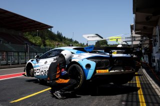 #17 - Harry George / Luca Hopkinson - Optimum Motorsport McLaren Artura GT4
 | SRO / JEP