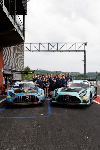 2 Seas Motorsport - Team of the Weekend
 | SRO / JEP