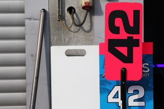 #42 - Charles Dawson / Kiern Jewiss - 2 Seas Motorsport Mercedes-AMG GT3 Evo
 | SRO / JEP