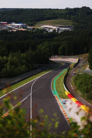 #42 - Charles Dawson / Kiern Jewiss - 2 Seas Motorsport Mercedes-AMG GT3 Evo
 | SRO / JEP