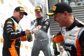 #77 - Morgan Tillbrook / Marvin Kirchhofer - Optimum Motorsport McLaren 720S GT3 Evo
 | SRO / JEP