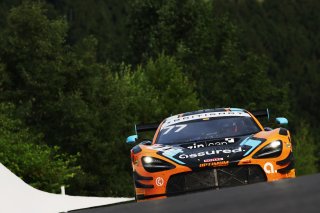 #77 - Morgan Tillbrook / Marvin Kirchhofer - Optimum Motorsport McLaren 720S GT3 Evo | SRO / JEP