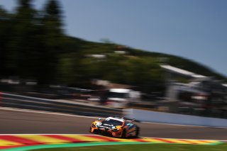 #77 - Morgan Tillbrook / Marvin Kirchhofer - Optimum Motorsport McLaren 720S GT3 Evo | SRO / JEP