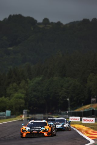 #77 - Morgan Tillbrook / Marvin Kirchhofer - Optimum Motorsport McLaren 720S GT3 Evo
 | SRO / JEP