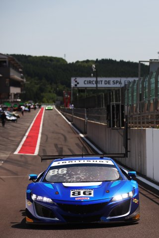 #86 - Chun Cheong Ip / Jay Bridger - Bridger Motorsport Honda NSX GT3 Evo II
 | SRO / JEP